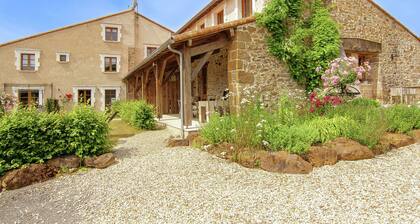 Gorgeous Holiday Home in Roussines With Terrace