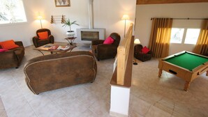 3 chambres, lits bébé (en supplément), ameublement personnalisé