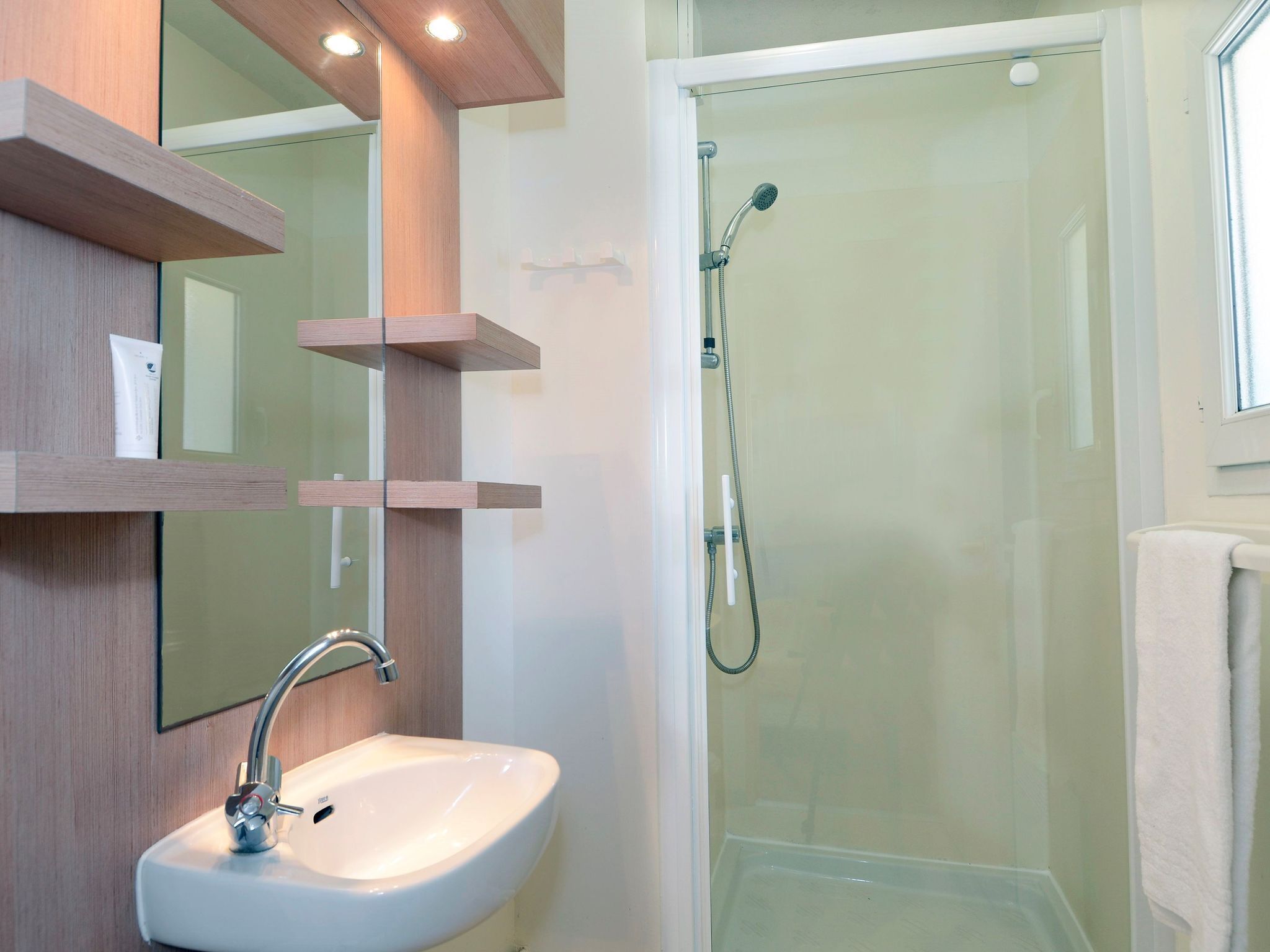Apartment | Bathroom