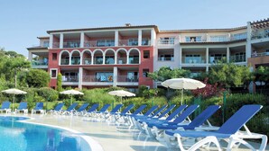 Exterior - Bright Studio in French Style Near the Beach of Issambres (Roquebrune-sur-Argens)