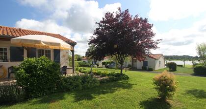 Villa With Garden Near Beautiful Golf Course