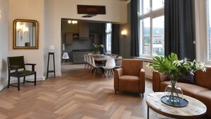 Billede uden beskrivelse, 3 af 3, knap