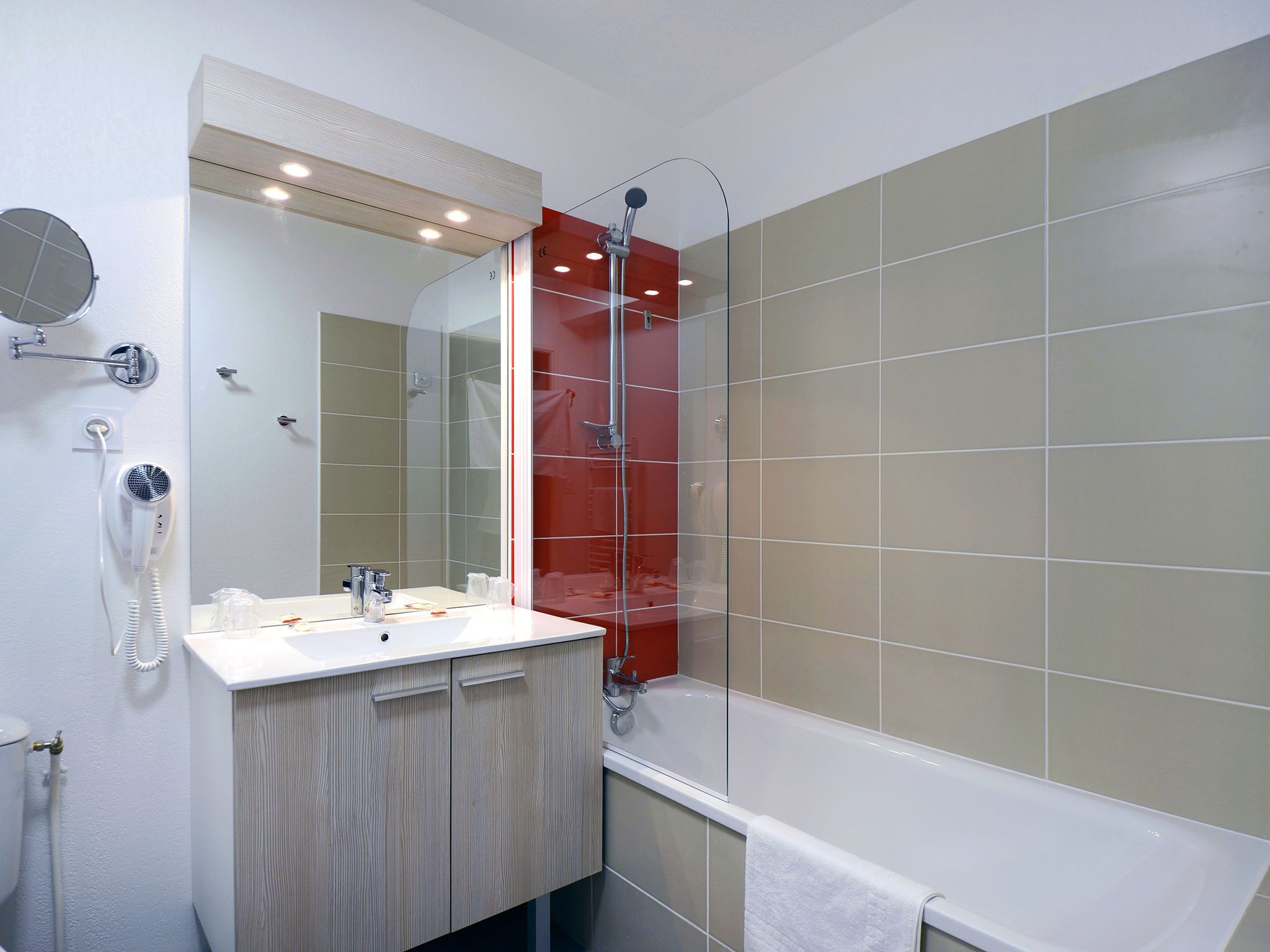 Apartment | Bathroom