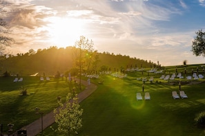 View from property - Hotel Terme di Stigliano (Canale Monterano)