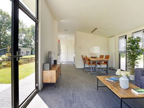 Chalet | Dining - Modern Chalet With Nice Sliding Doors Near Lochem (Lochem)