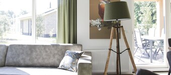 Attractive Bungalow with Covered Terrace near Veluwe