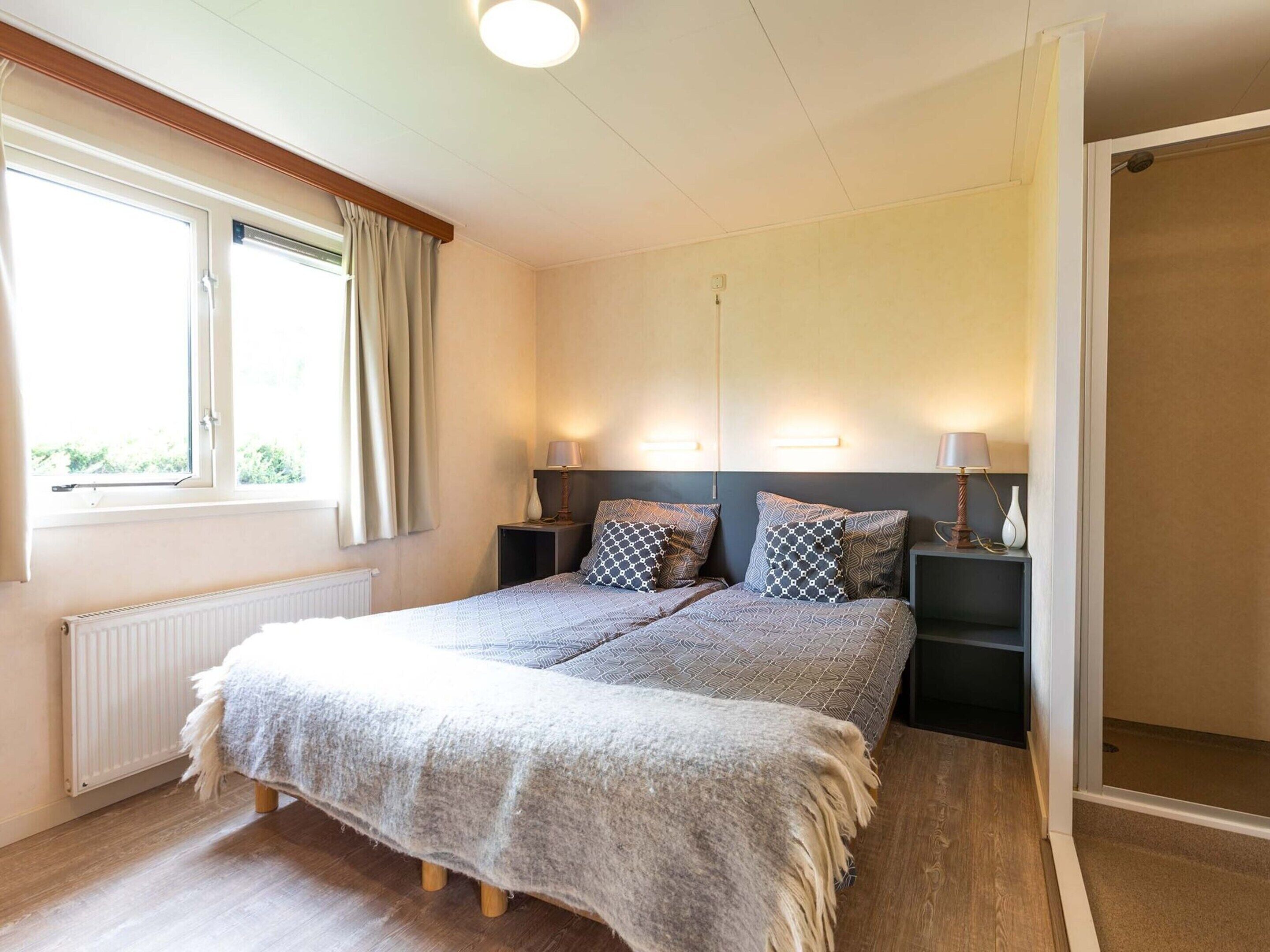 Chalet | 1 bedroom, individually furnished, bed sheets