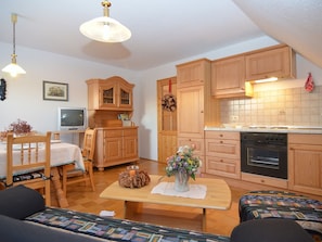 Apartment | Private kitchen - Spacious Apartment With Sauna in Schonsee (Schoensee)