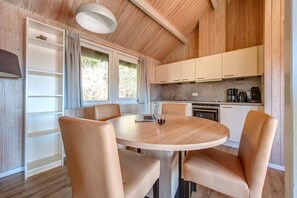 House | Dining