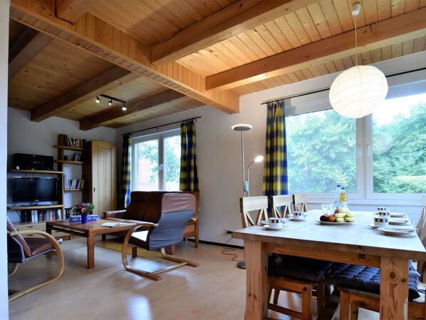 House | Dining