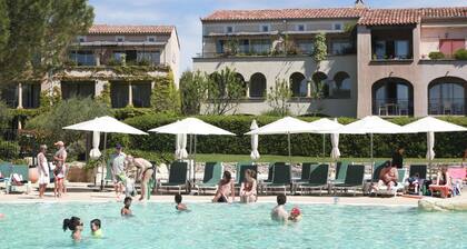 Comfortable Apartment Located in Authentic Provencal Village