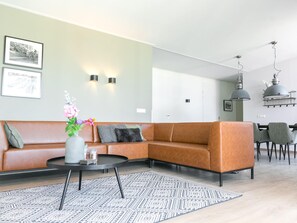 House | Living area - Bungalow in Netherlands With Accessible Design ('s-Gravenzande)