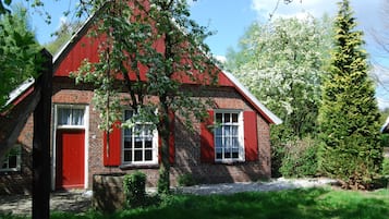 House | Bahagian luar