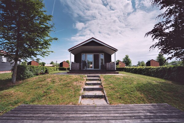Glamping With Veranda Over Water - Emmeloord