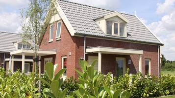 Villa | Exterior