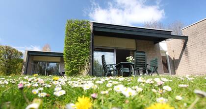 Well-kept Bungalow With Microwave Near Valkenburg