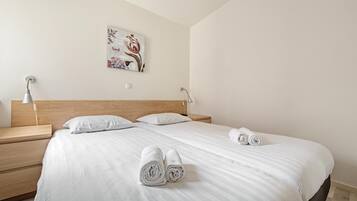 Bungalow | 2 bedrooms, individually furnished, bed sheets