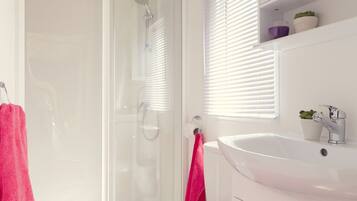 Chalet | Kamar mandi | Shower