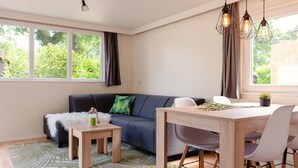 Chalet | Living room - Carefully Furnished Chalet with Garden (Zuna)