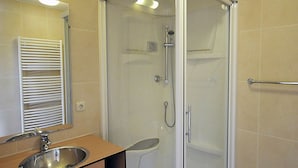 Unclassified image, 5 of 24, button - Detached Holiday Home with Steam Shower near Vrachelse Heide (Oosterhout)