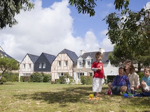 Exterior - Modern Apartment Near the Beginning of Golfde de Morbihan (Arzon)