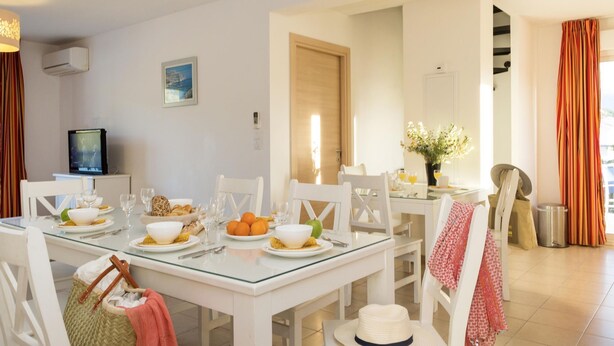 Dining - Apartment in Corsica Near Stunning Beaches (Oletta)