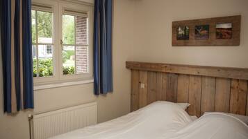 Bungalow | 3 bedrooms, individually furnished