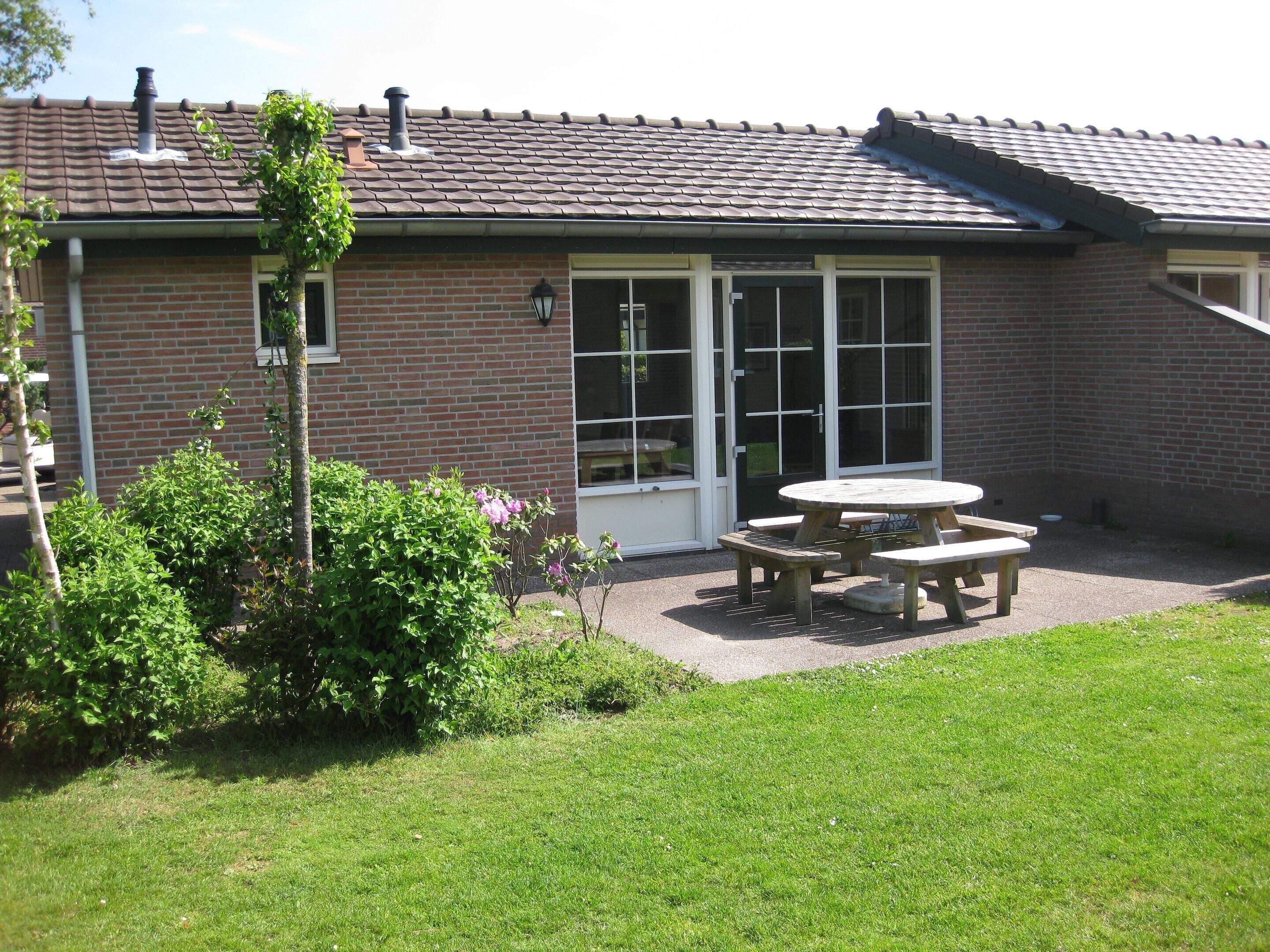 Bungalow | Exterior