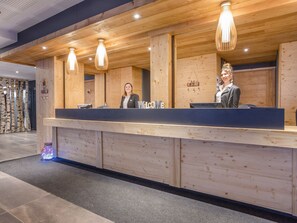 Reception - Chalet-style Apartment (Tignes)