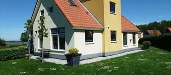 Chalet in Bergumermeer by the Marina