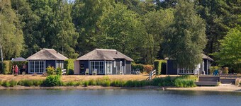 Bungalow in Twente's Peaceful Countryside