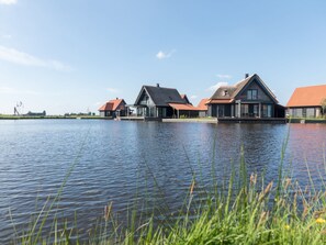 Villa | Exterior