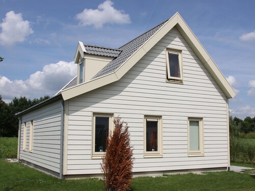 Comfortable Detached Villa With Dishwasher, in the Nature
