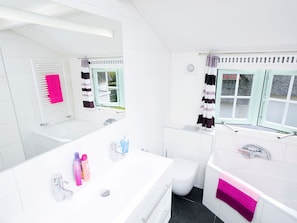 Bathroom - Thatched Villa With Dishwasher Near Domburg (Domburg)