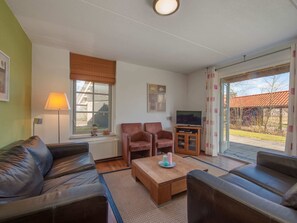 Living room - Thatched Villa With Dishwasher Near Appelscha (Appelscha)