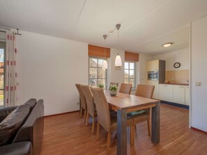 Dining - Thatched Villa With Dishwasher Near Appelscha (Appelscha)