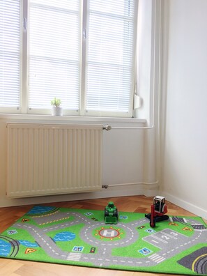 Apartment | Children’s theme room - Historic Mexico Building Apartment (Ljubljana)
