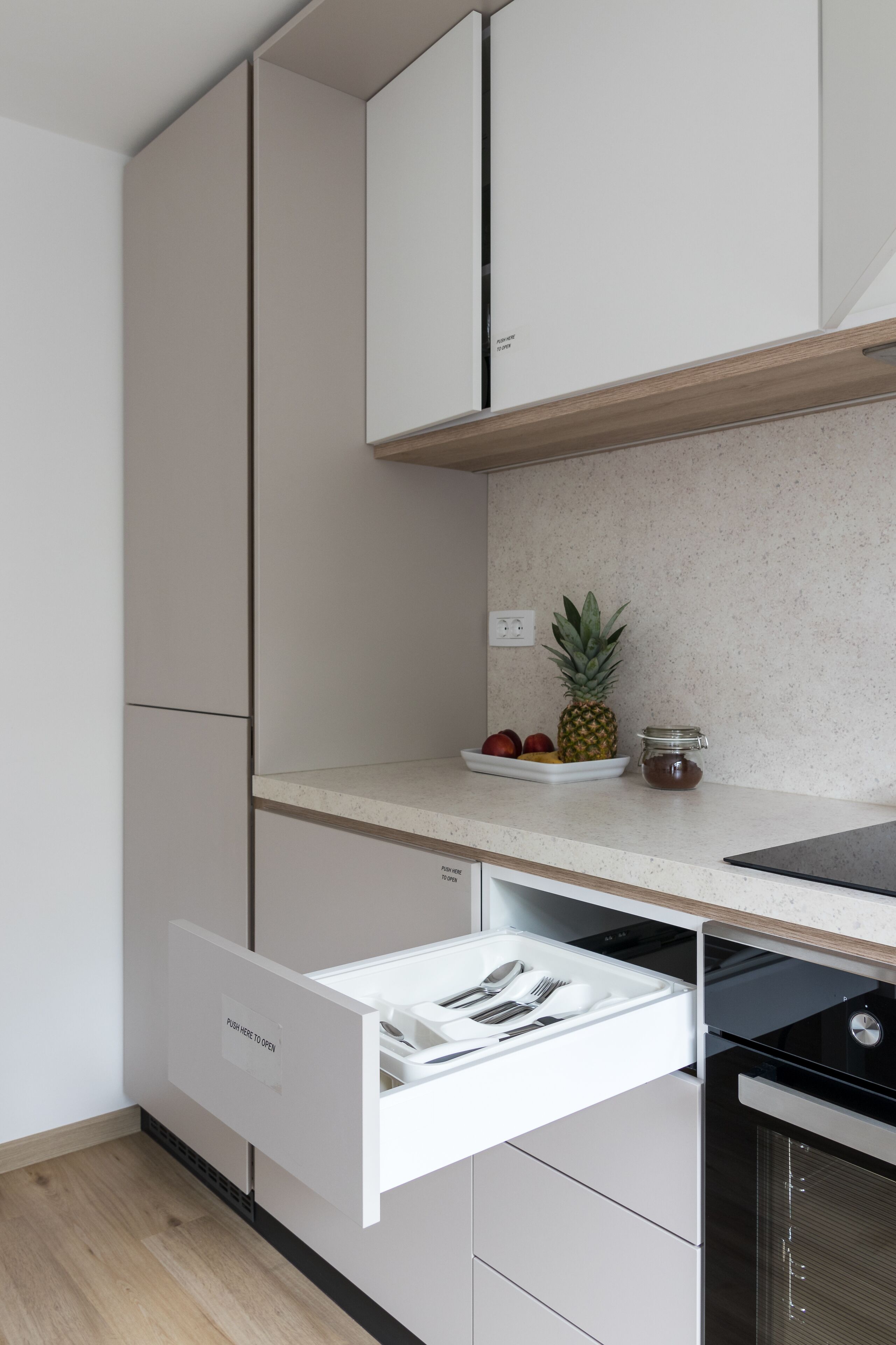 Apartment, 2 Bedrooms | Private kitchen | Fridge, oven, stovetop, dishwasher