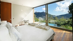 Luxury Villa | 3 bedrooms, iron/ironing board, WiFi (free), individually decorated - The Spa House (Cape Town)