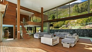 Luxury Villa | Living area | Plasma TV, DVD player - The Spa House (Cape Town)
