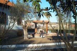 Property grounds - La Viña rural house (Ciudad Rodrigo)