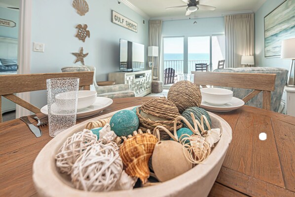 3 bedrooms, iron/ironing board, free WiFi, bed sheets - Coastal Breezes & Autumn Leaves – Your Fall Break Escape Awaits (Gulf Shores)