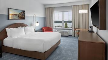 1 bedroom, premium bedding, in-room safe, laptop workspace