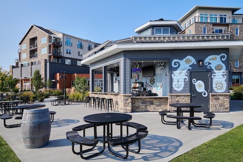 Hotel Canandaigua, Tapestry Collection by Hilton