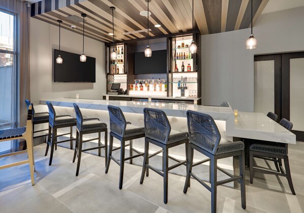 Bar (on property) - Homewood Suites by Hilton Irvine Spectrum Lake Forest (Lake Forest)