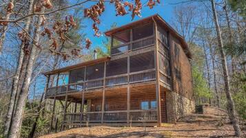 Cabin, 3 Bedrooms | Exterior