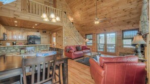 Cabin, 3 Bedrooms | Living room