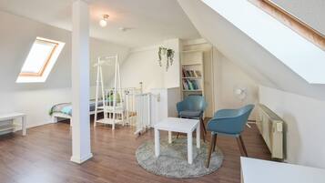 2 Schlafzimmer, Bügeleisen/Bügelbrett, WLAN