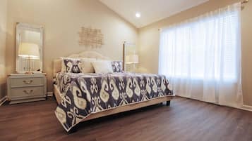 3 chambres, fer et planche à repasser, Wi-Fi gratuit, draps fournis