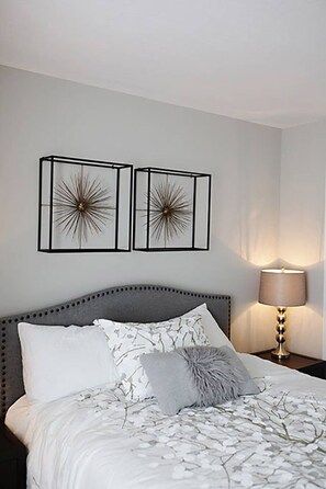 3 chambres, fer et planche à repasser, Wi-Fi gratuit, draps fournis